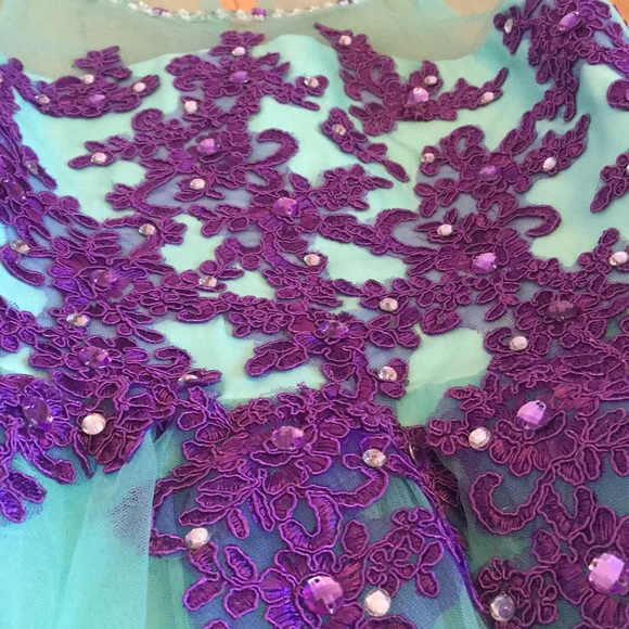 Prom dress for girls - Picture 2 of 6